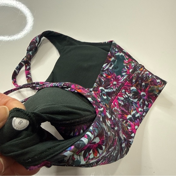Lululemon Energy Sports Bra Women's 8 Floral Crossback Cup Pads A020126 - Picture 3 of 4